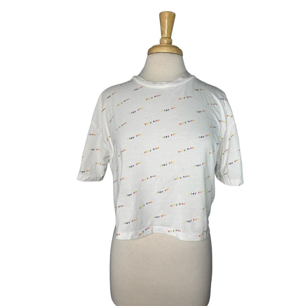 H&M DIVIDED Pride Stay You Stay True Rainbow White Boxy Tee Size Small Unisex
